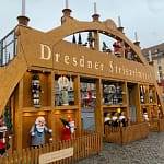 Dresdner-Striezelmarkt-Eingang-Tiefgarage - Dein Besuch auf dem Dresdner Weihnachtsmarkt