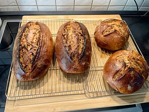 Mit Glanzstreiche zu einem glänzenden Brot 7 Ganzstreiche