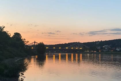 Sonnenuntergang an der Elbe in Blasewitz