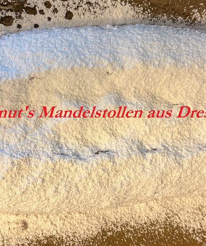 Mandelstollen 4 Knuts Mandelstollen