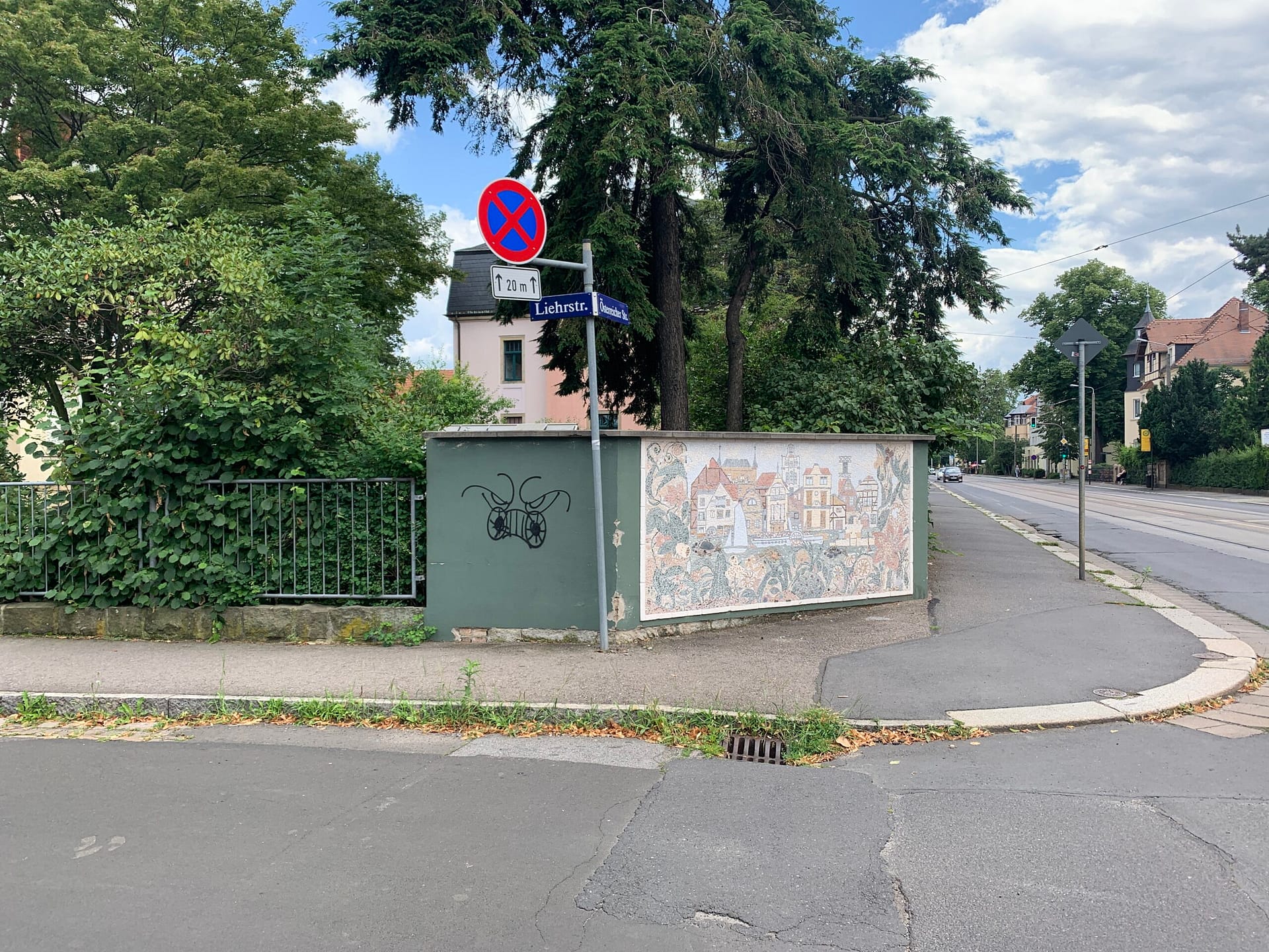 Bildergalerie die Elbe am Laubegaster Ufer 28 Die Liehrstraße führt zur Elbe